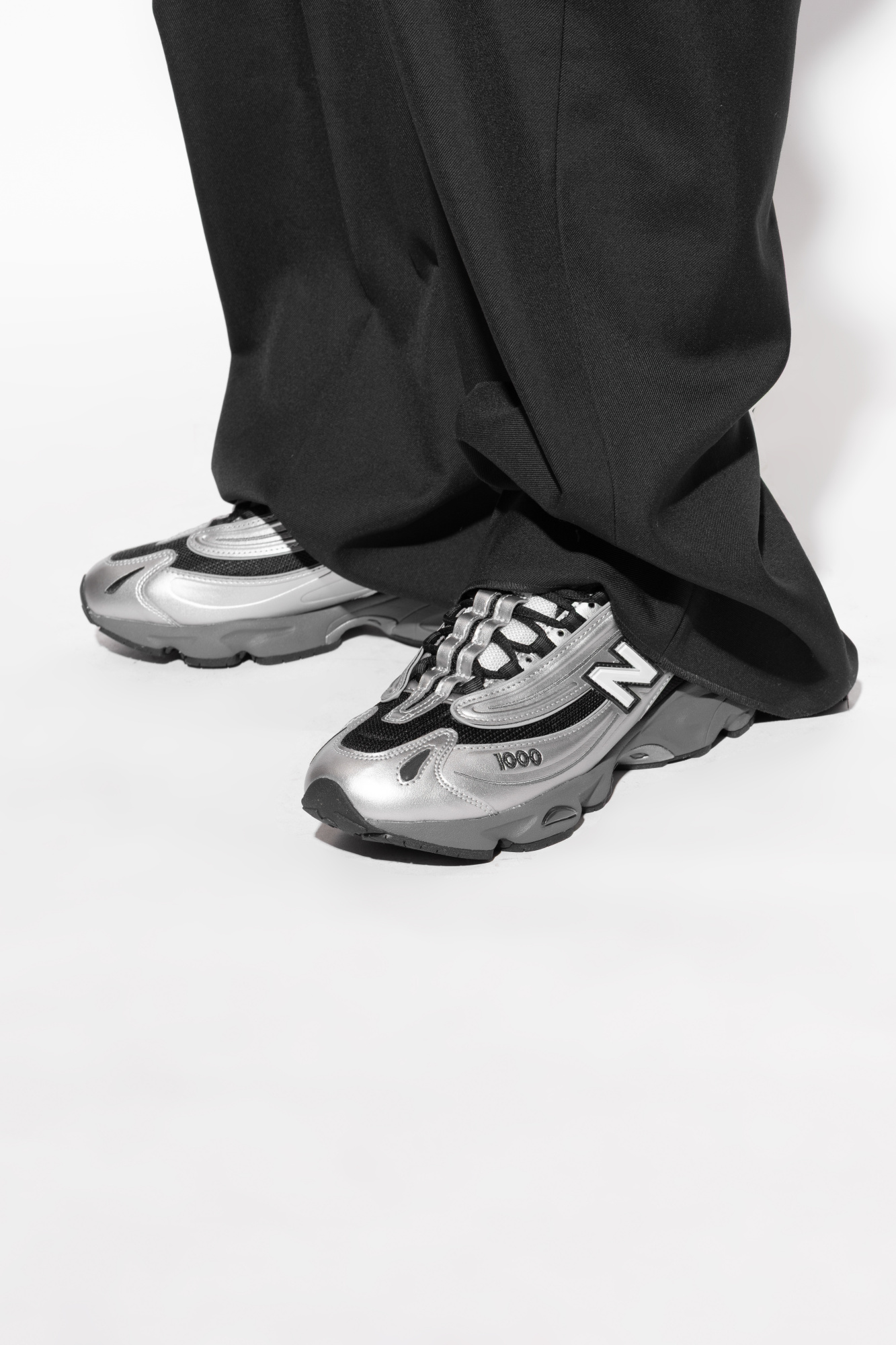 スニーカー NEW BALANCE Women Sneakers M1000 EGR Silver New Balance M1000 EGR Silver Metallic Black